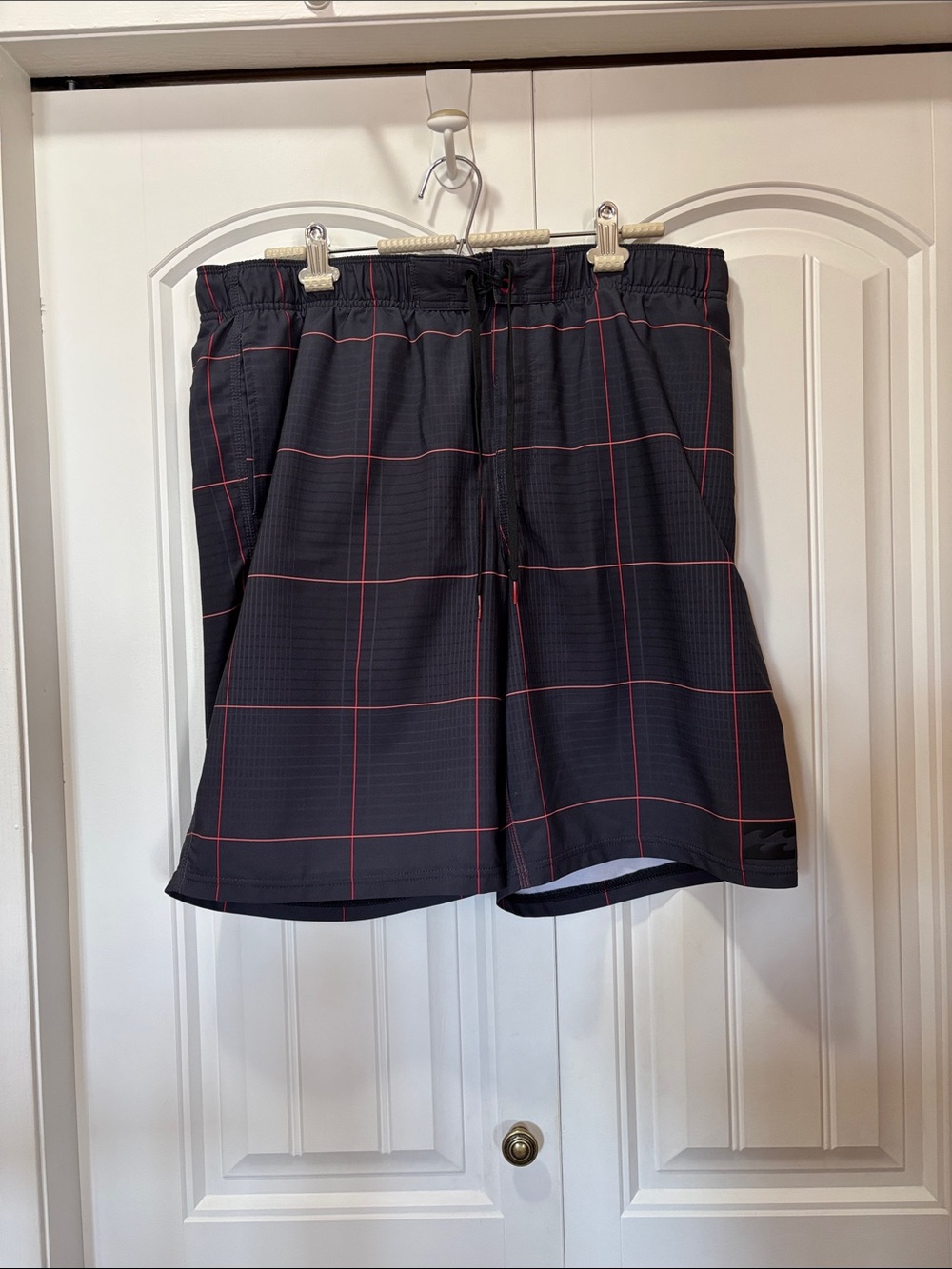 Billabong Black Boardshorts with Red Grid